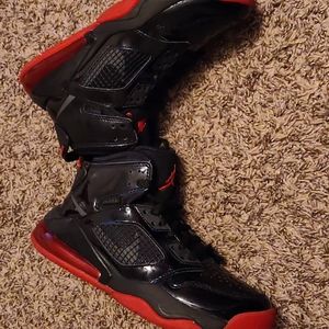 Mars Jordans 5.5 youth